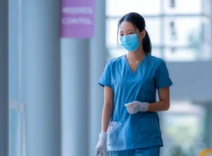5 Standar Kebersihan Rumah Sakit yang Wajib Diterapkan Tim Cleaning Service